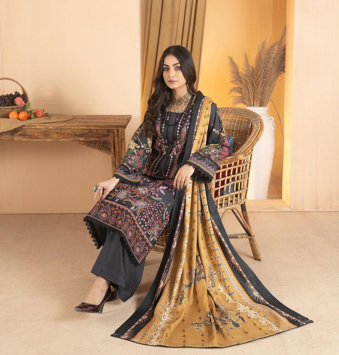 MUNIRA EMBROIDERED DHANAK READYMADE 3-pcs MSL 06 (STITCHED)